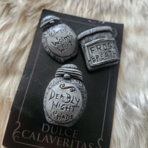 Dulce Calaveritas Nightmare Before Christmas Sculpted Pins‎ 3 Pack